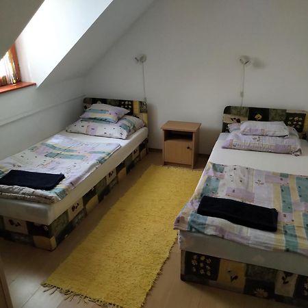 Reteshaz Strudelhaus Apartmanhaz Vonyarcvashegy Exterior photo