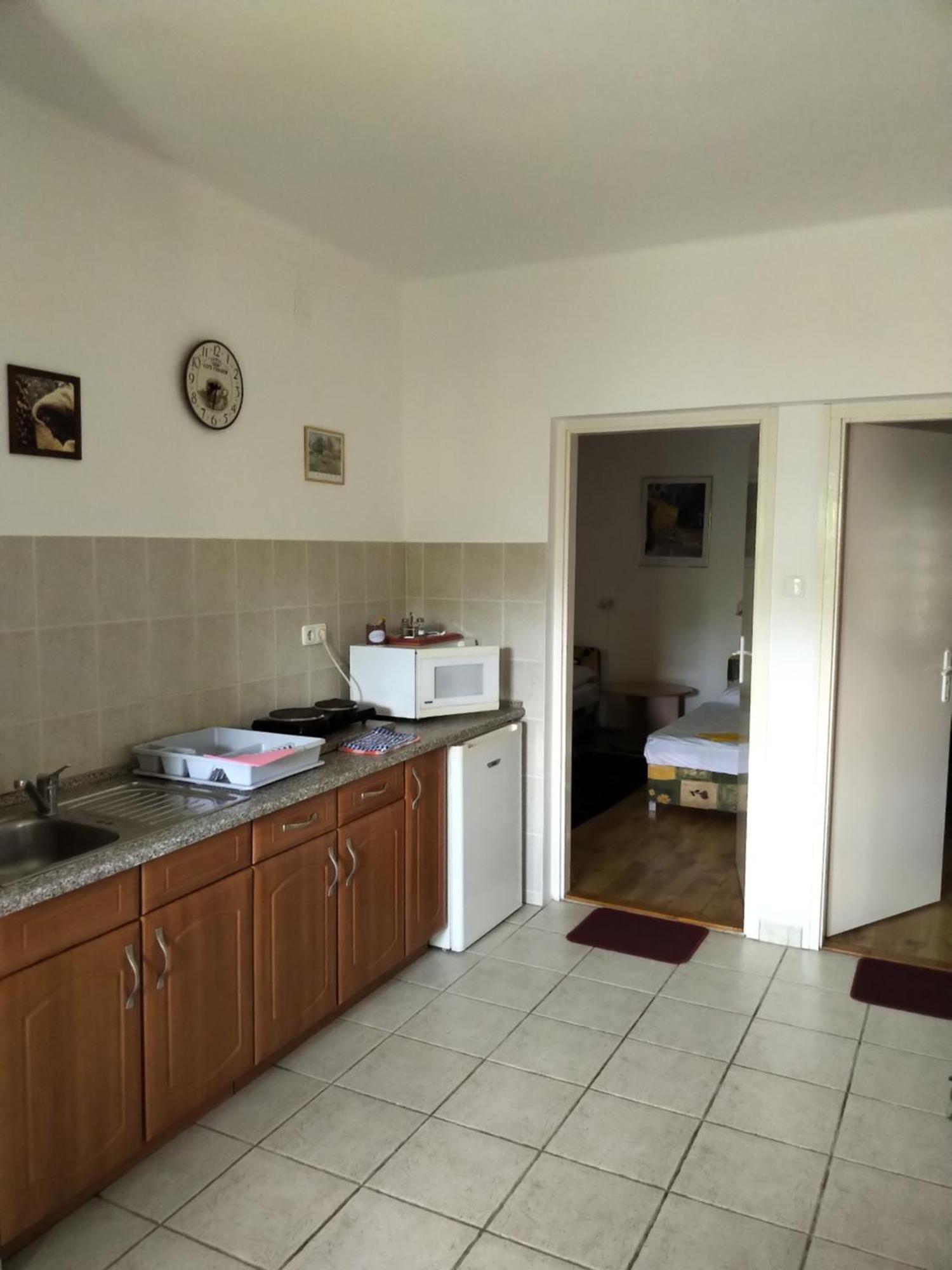 Reteshaz Strudelhaus Apartmanhaz Vonyarcvashegy Exterior photo